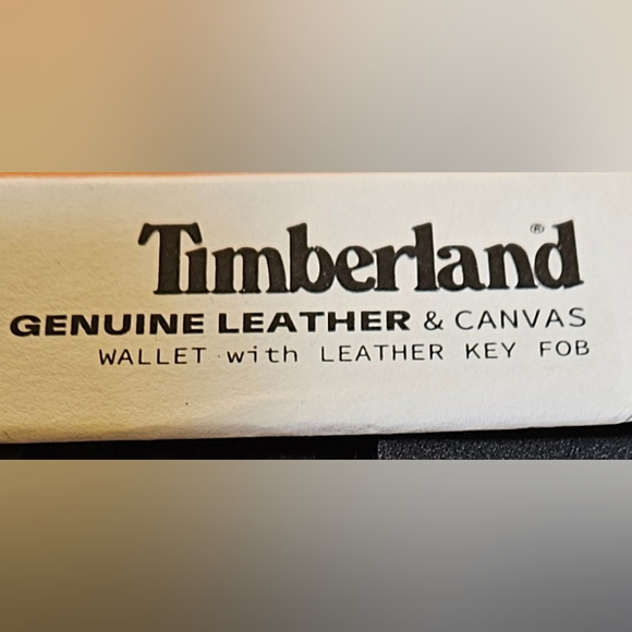 Timberland Wallet Set - Picture 5 of 8